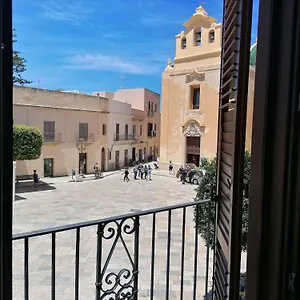 Le Case In Piazza ***** , Favignana Italia